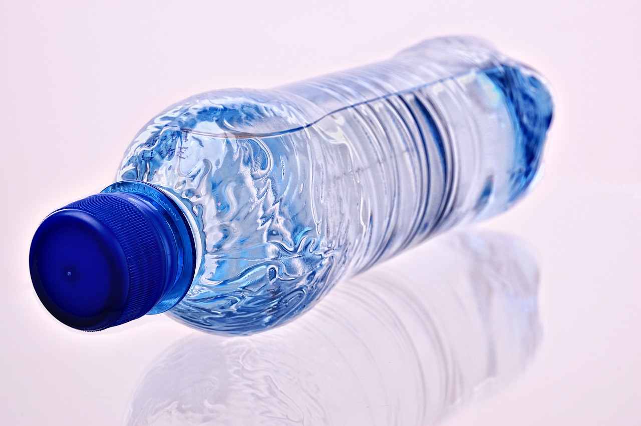 Failing to Stay Hydrated (image credits: pixabay)