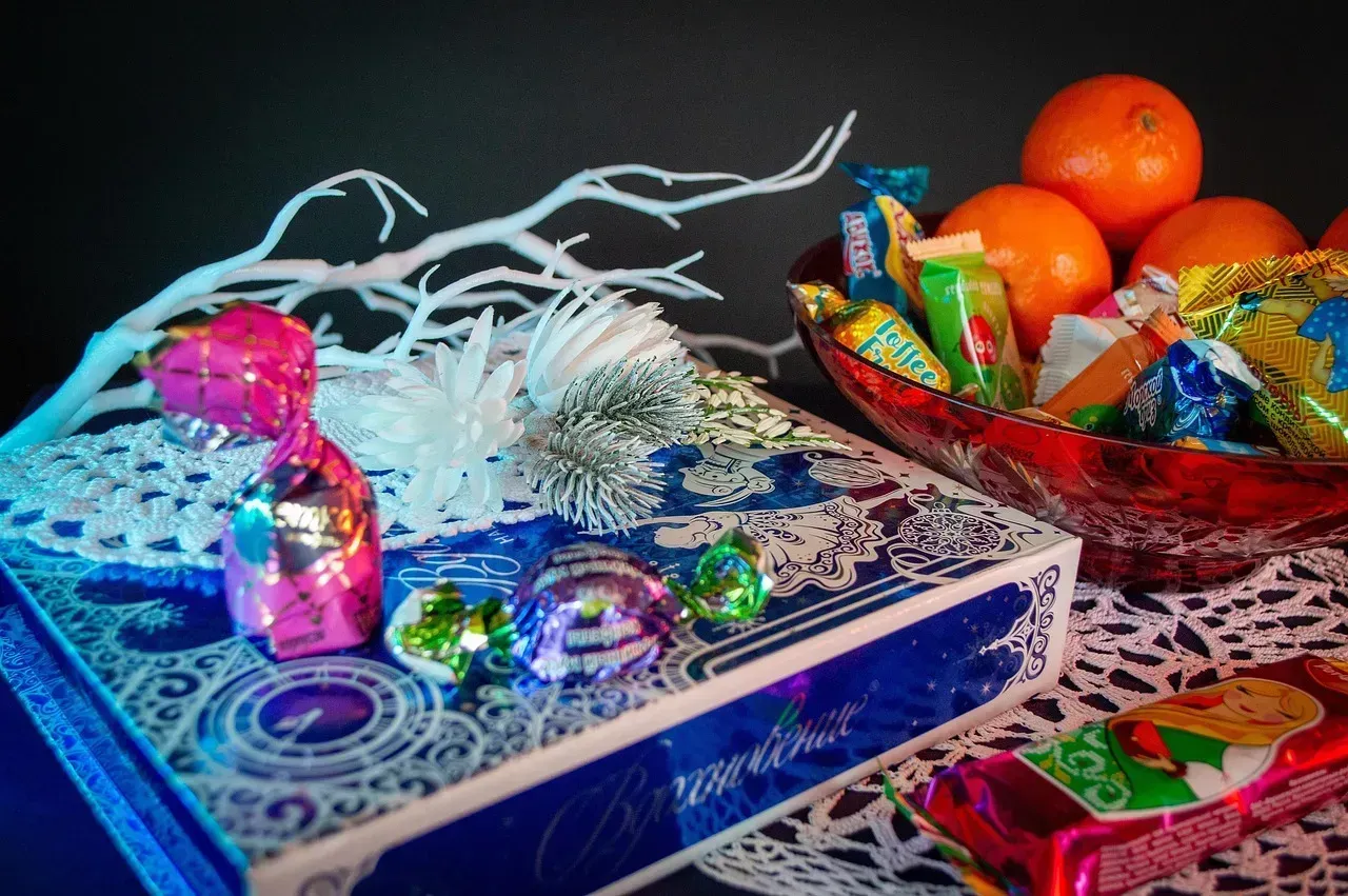 8. Fruit String Thing - Playing With Your Food Was the Whole Point (Image Credits: Pixabay)