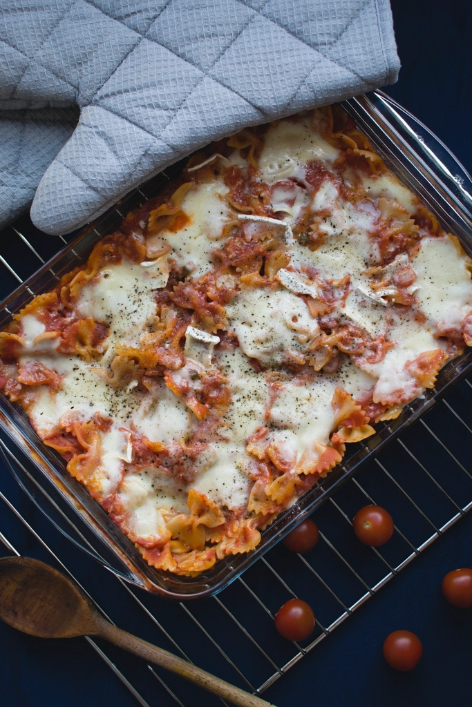 Casseroles - The Masters of Melding (image credits: rawpixel)