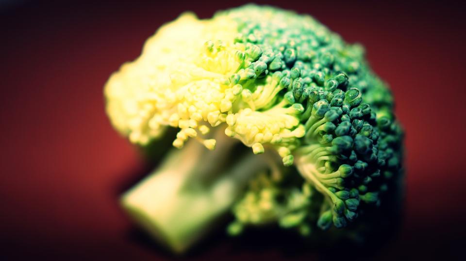 7. Broccoli: The Sulforaphane Superstar (image credits: stocksnap)