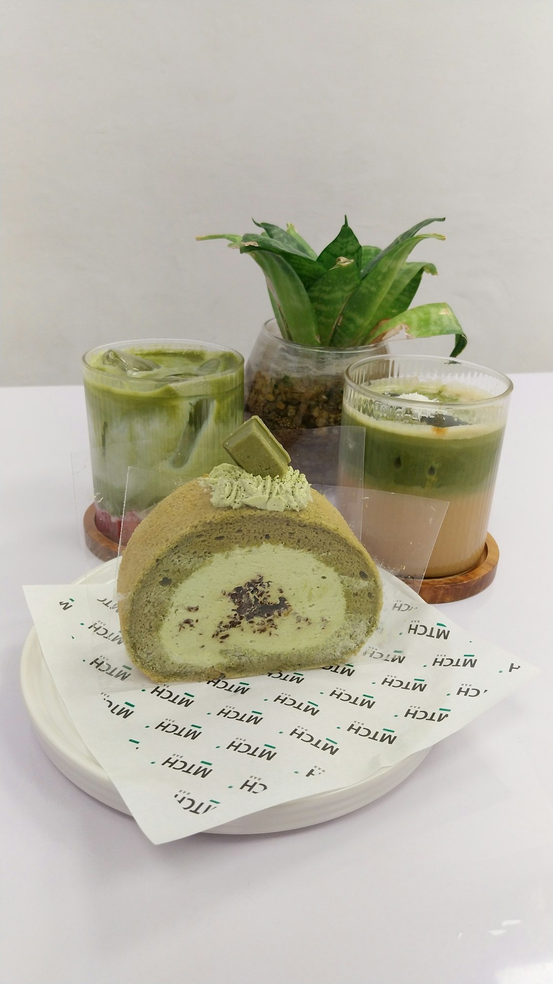 Matcha Green Tea Mousse (image credits: unsplash)