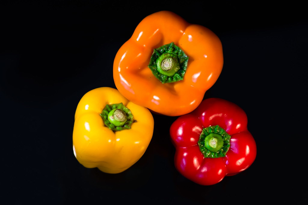 Red Bell Peppers – The Low-Potassium Kidney Friend (image credits: flickr)