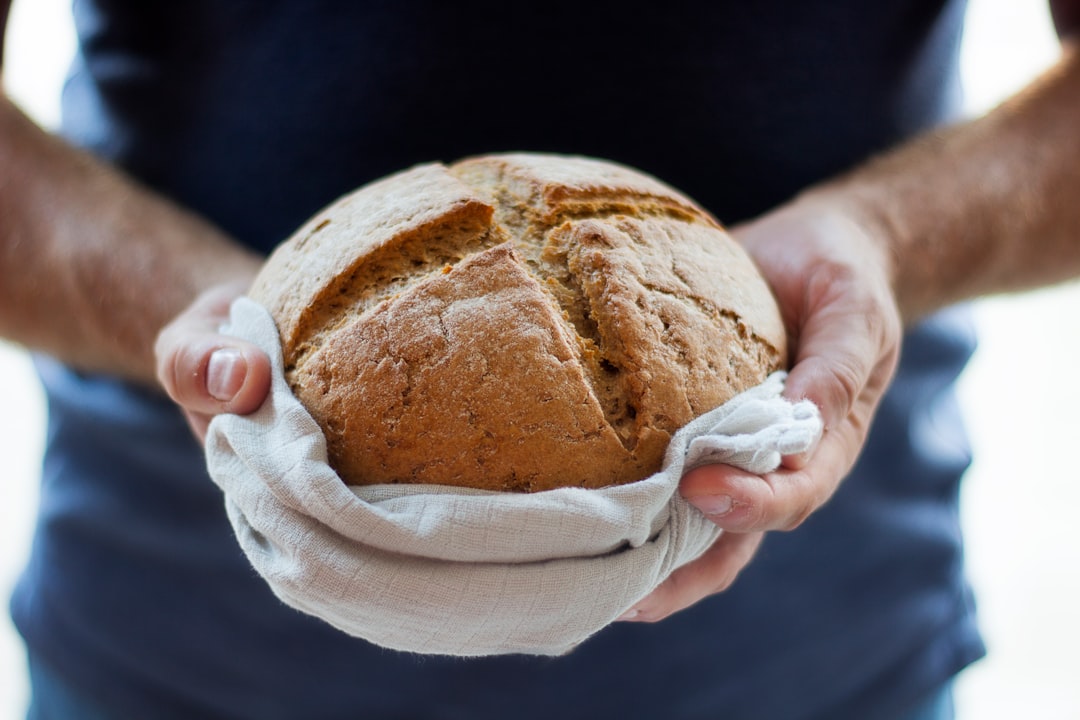 Bread: A Shift Towards Low-Carb Alternatives (image credits: unsplash)