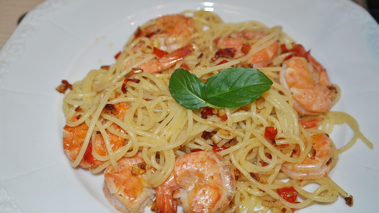 9. 15-Minute Shrimp Scampi (image credits: pixabay)