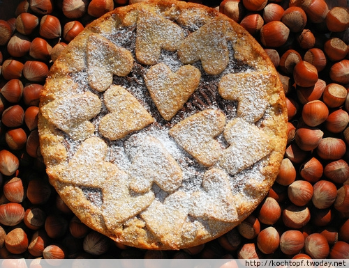 Hazelnuts: The Heart Helpers (image credits: wikimedia)