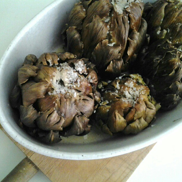 Artichoke Hearts - Mediterranean Magic in a Can (image credits: flickr)