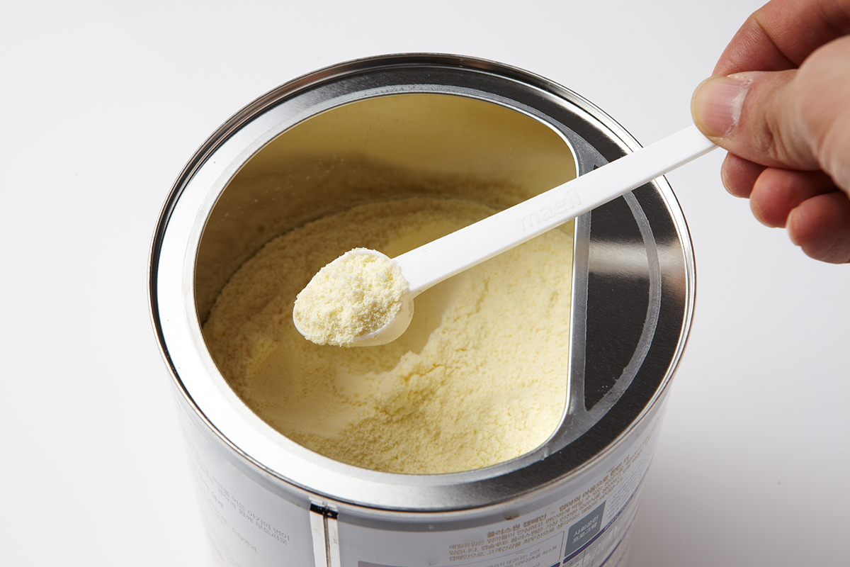 Infant Formula and Baby Foods: Parents Face New Challenges (image credits: wikimedia)