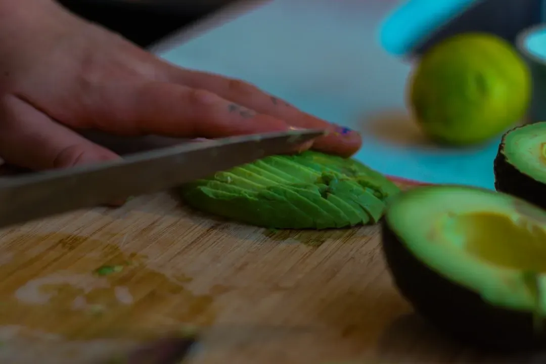 Throw Away This Second: The Avocado Slicer (Image Credits: Unsplash)