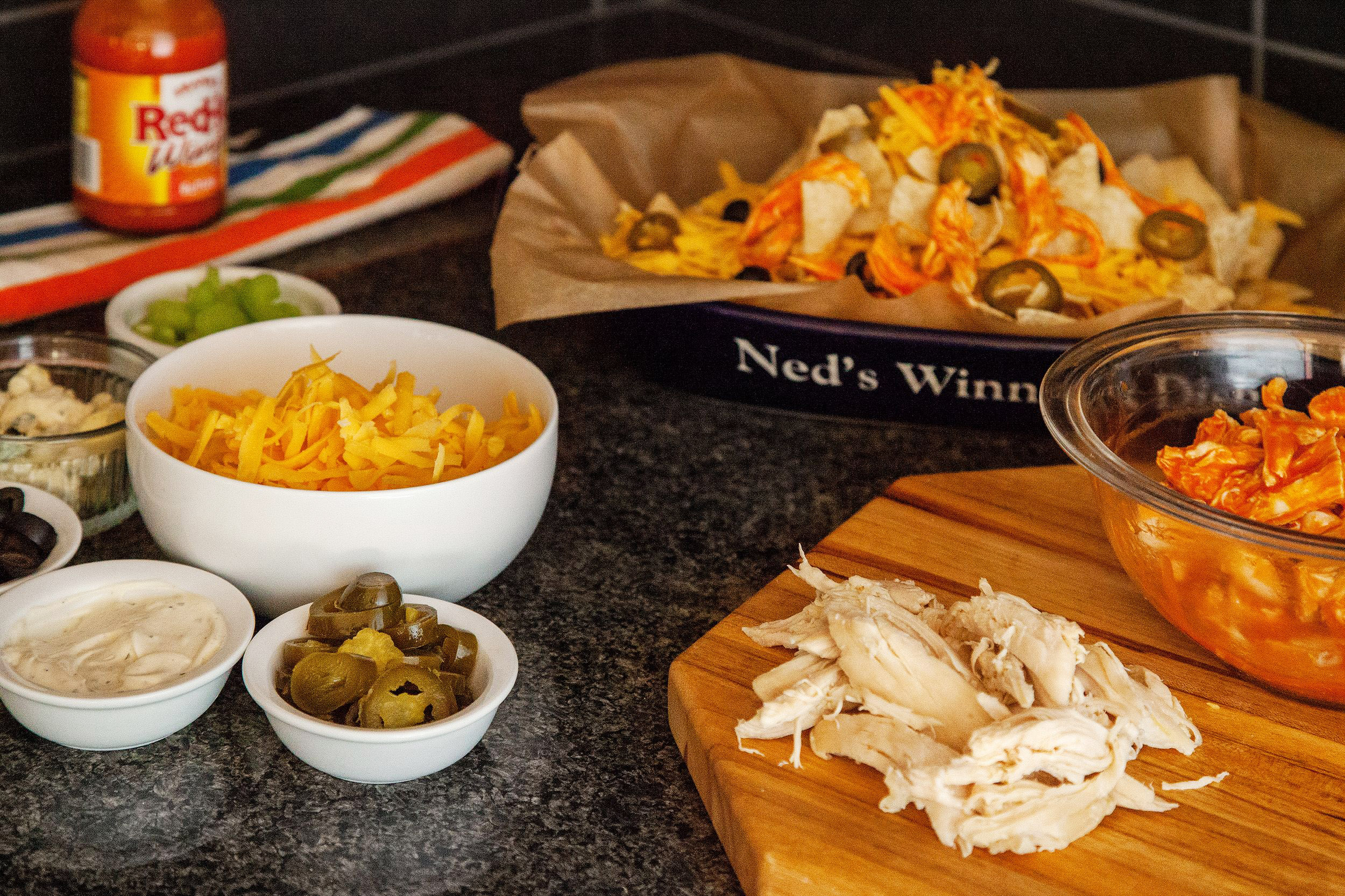 What’s Really Inside Buffalo Sauce? (image credits: wikimedia)