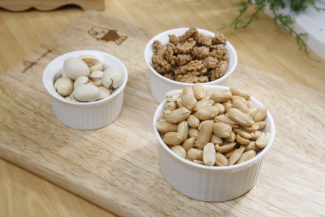 Peanuts (Technically Legumes) (image credits: pixabay)