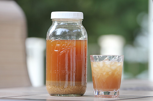 The Pineapple Drink That Conquered Street Corners (image credits: flickr)