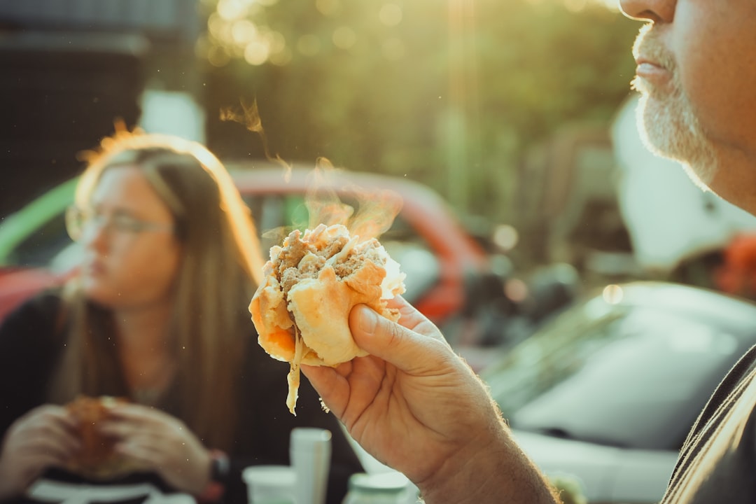 Racing Through Your Meal Like It's a Competition (image credits: unsplash)
