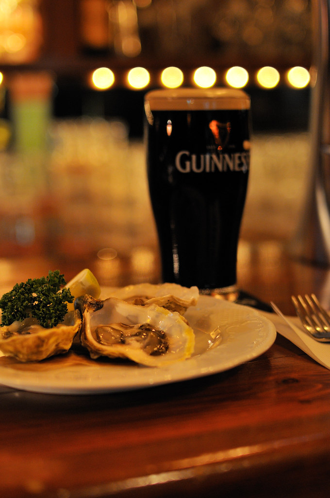 Fresh Oysters – The Perfect Palate Cleanser (image credits: flickr)