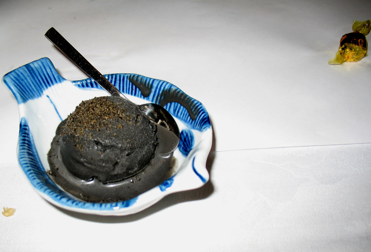 Black Sesame in Ice Cream (image credits: wikimedia)
