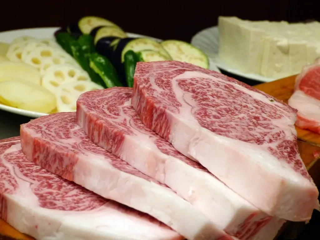 Wagyu Beef: Luxurious But Often Inauthentic (Image Credits: Rawpixel)