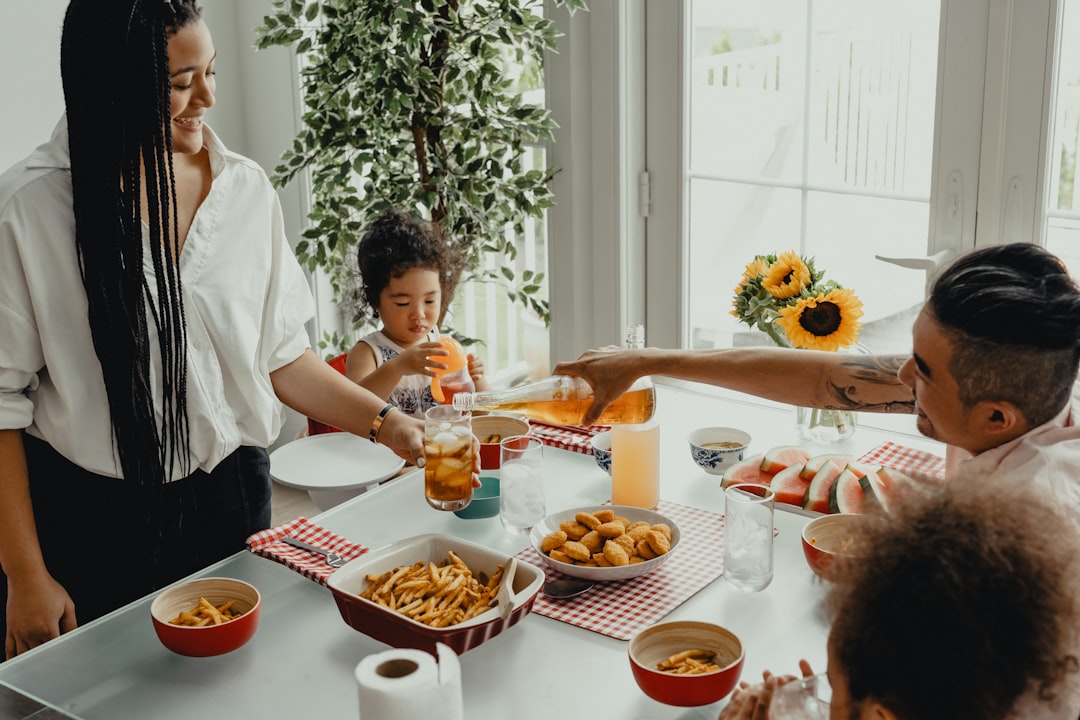 The Parent’s Dilemma: Convenience vs. Health (image credits: unsplash)