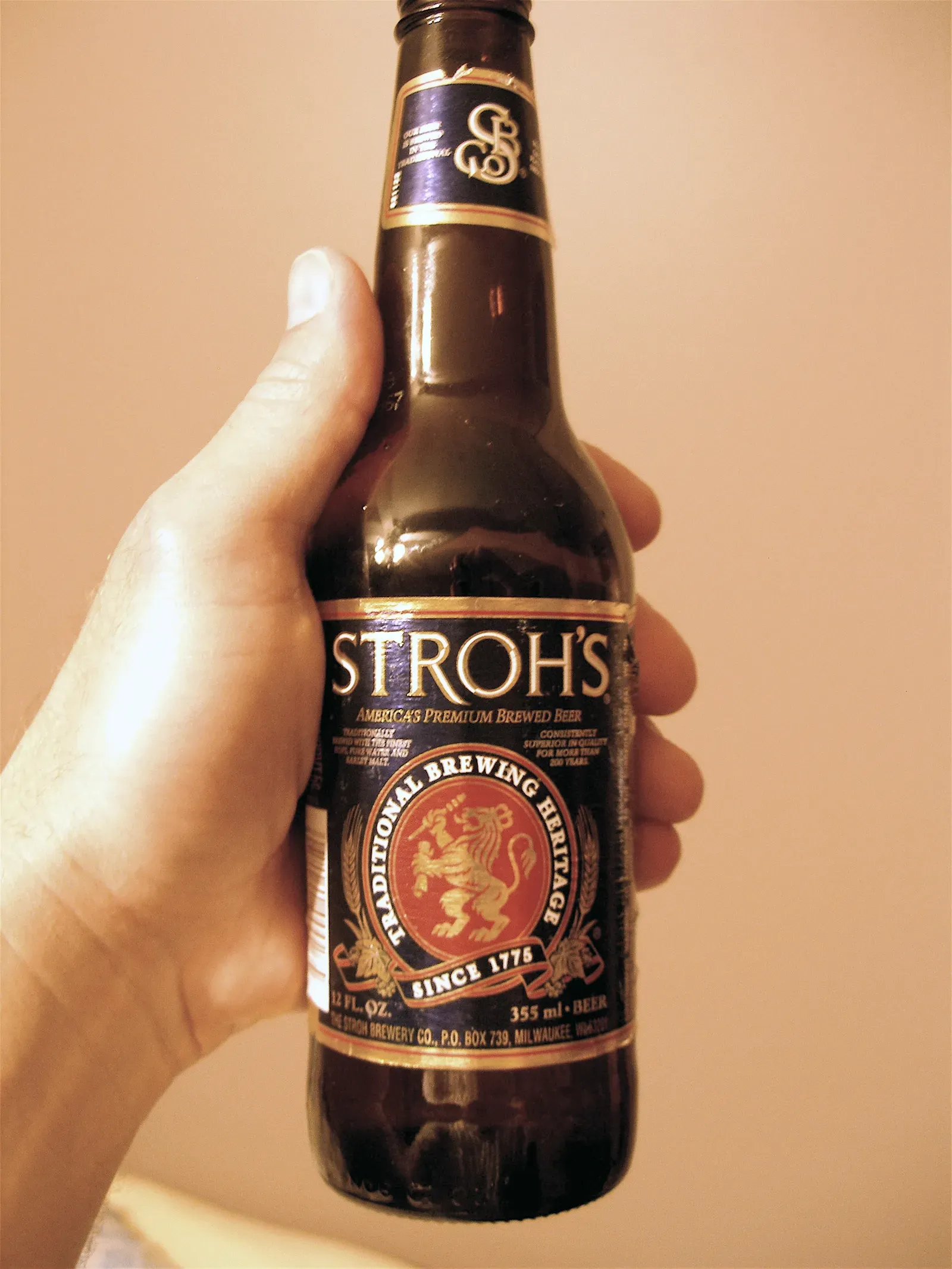 Stroh's (Image Credits: Wikimedia)