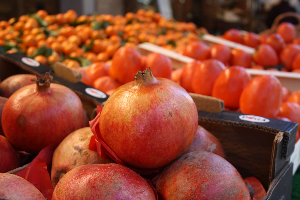 Pay Attention To Seasonal Availability (Image Credits: Flickr)