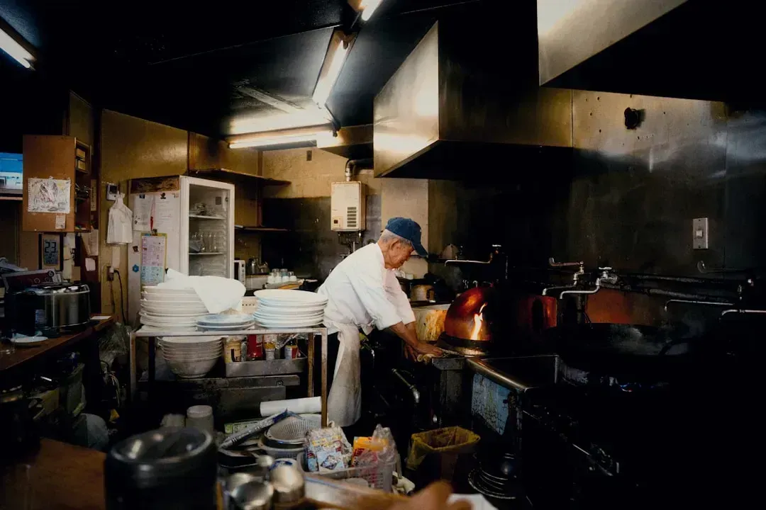 5. Dishes Sent Back Repeatedly for Reheating (Image Credits: Unsplash)