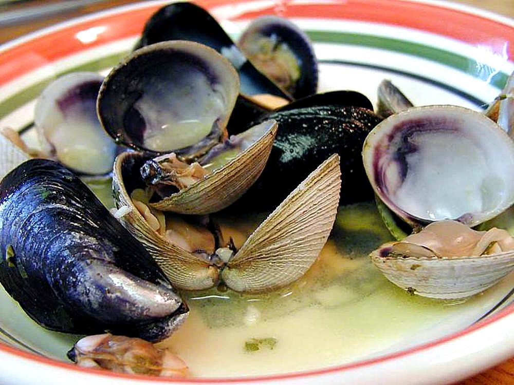 Clams: The Mineral Powerhouse (image credits: wikimedia)