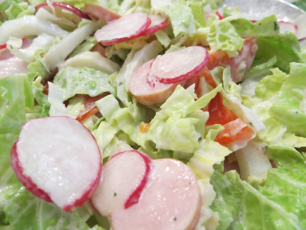 Hot Dog and Potato Salad (Image Credits: Flickr)