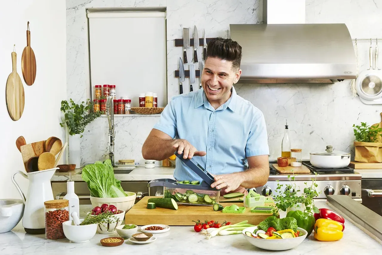 6. Celebrity Chefs and Fine Dining Have Reshaped Visitor Expectations (Image Credits: Pixabay)