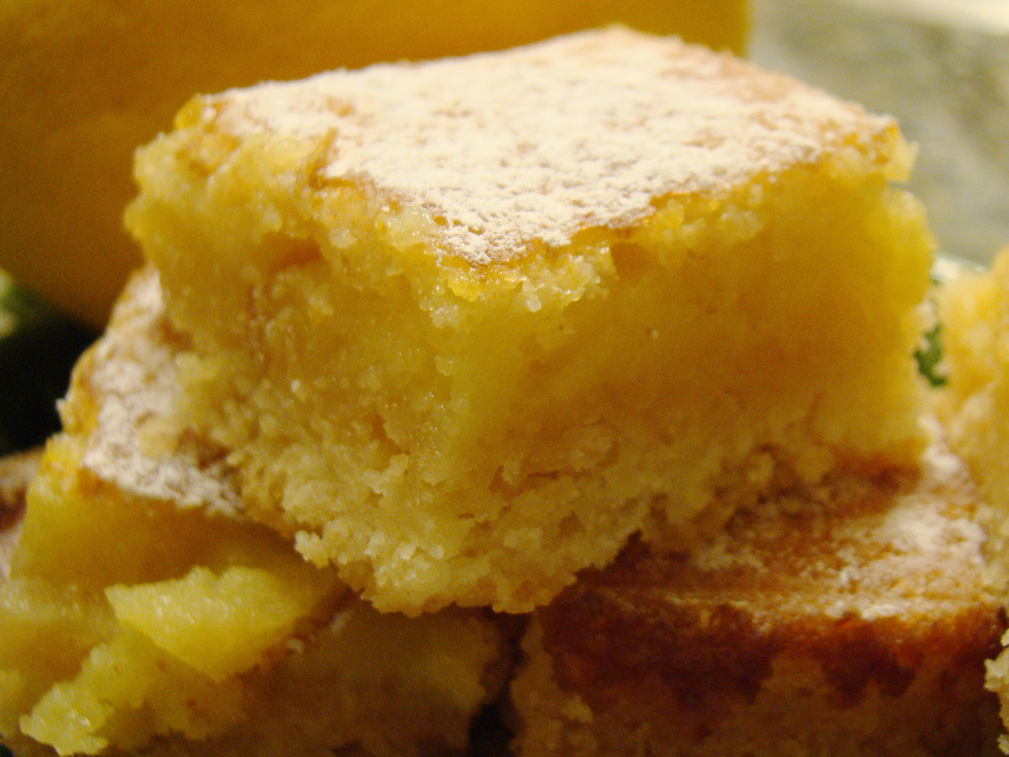 2. Classic Vegan Lemon Bars (image credits: wikimedia)