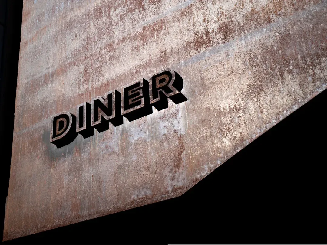 TGI Friday's and Denny's: Casual Dining Icons in Retreat (Image Credits: Unsplash)