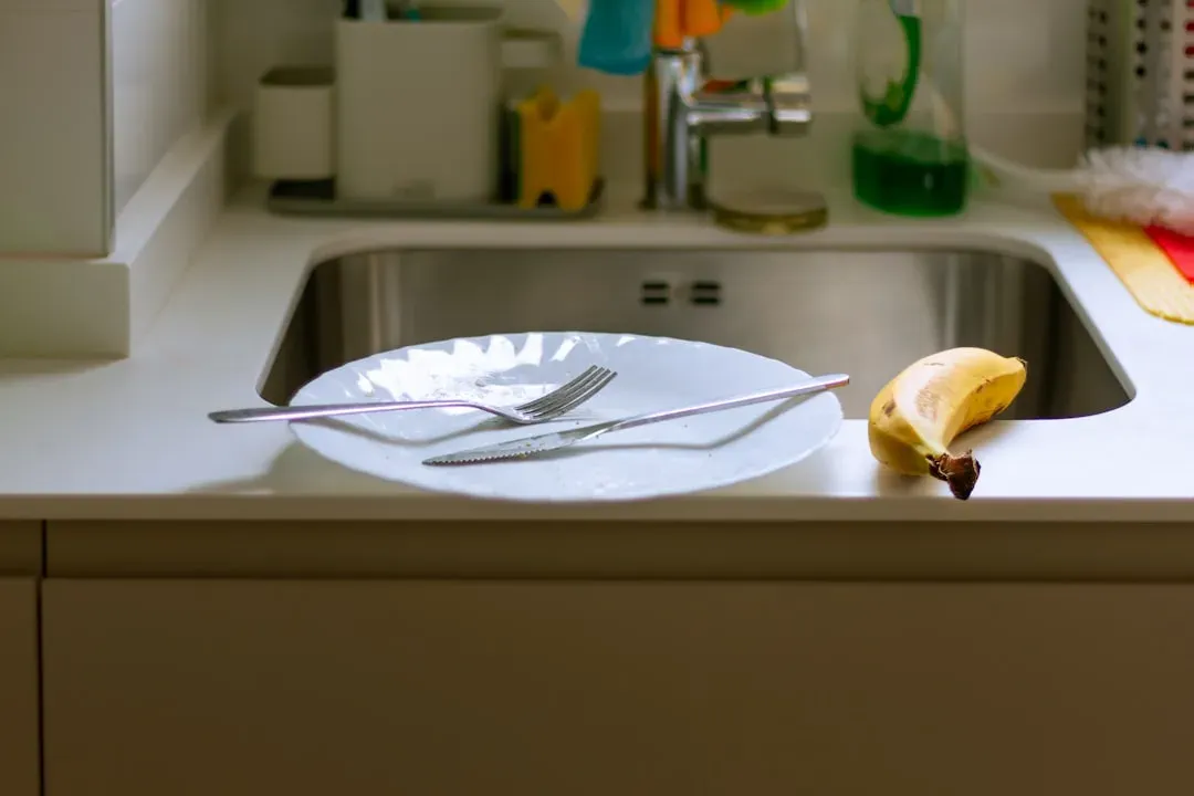 Your Sink Becomes a Bacterial Minefield (Image Credits: Unsplash)