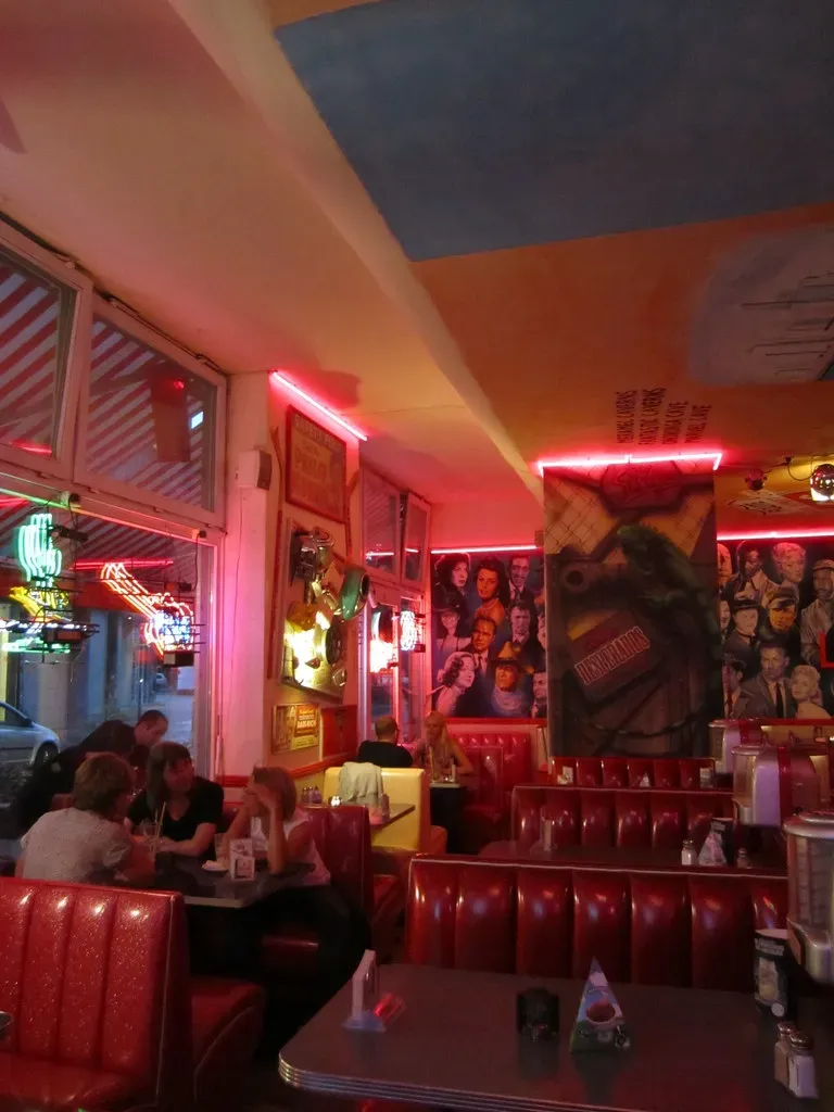 9. Instagrammable Restaurant Aesthetics Over Substance (Image Credits: Flickr)