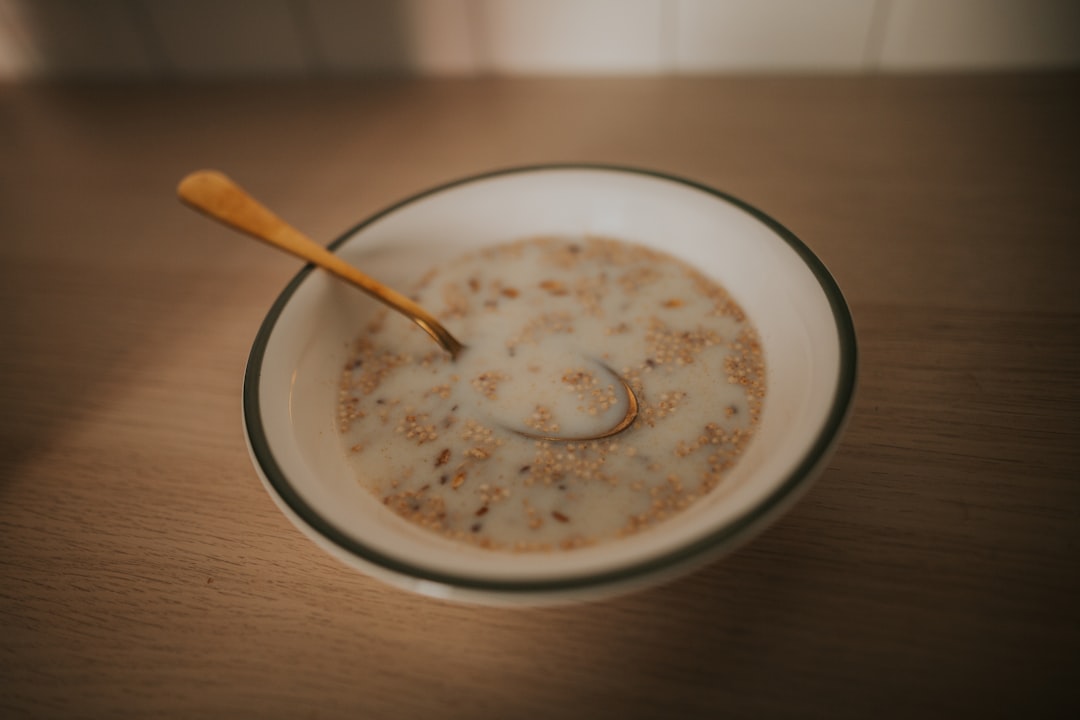 Instant Oatmeal Packets (image credits: unsplash)