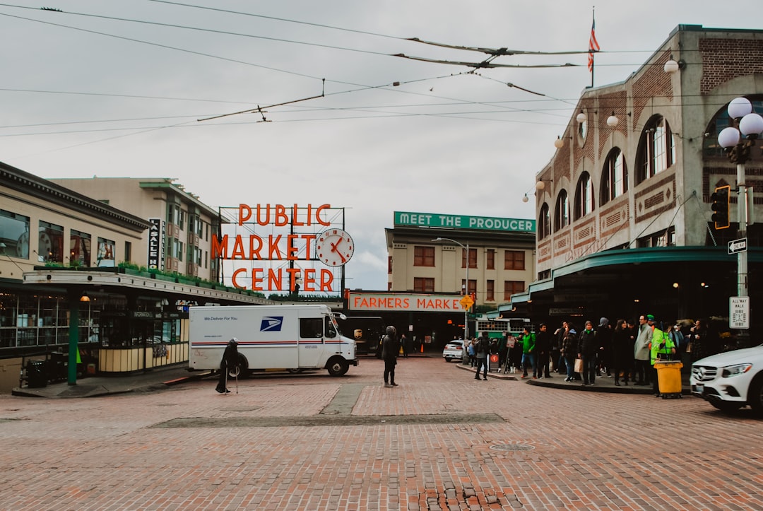 Trade Policies and Tariffs Affect Supply Chains (image credits: unsplash)