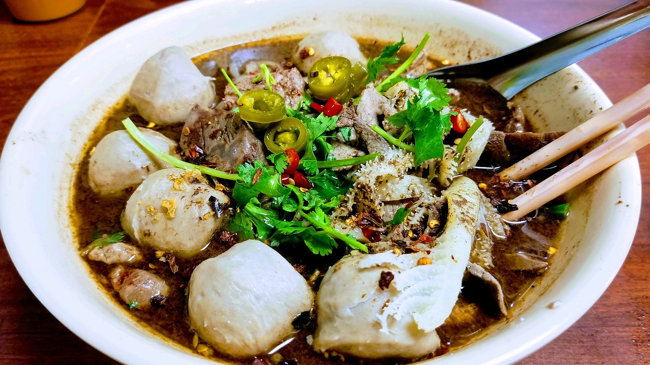 Black Garlic Marinades in Global Cuisines (image credits: pixabay)