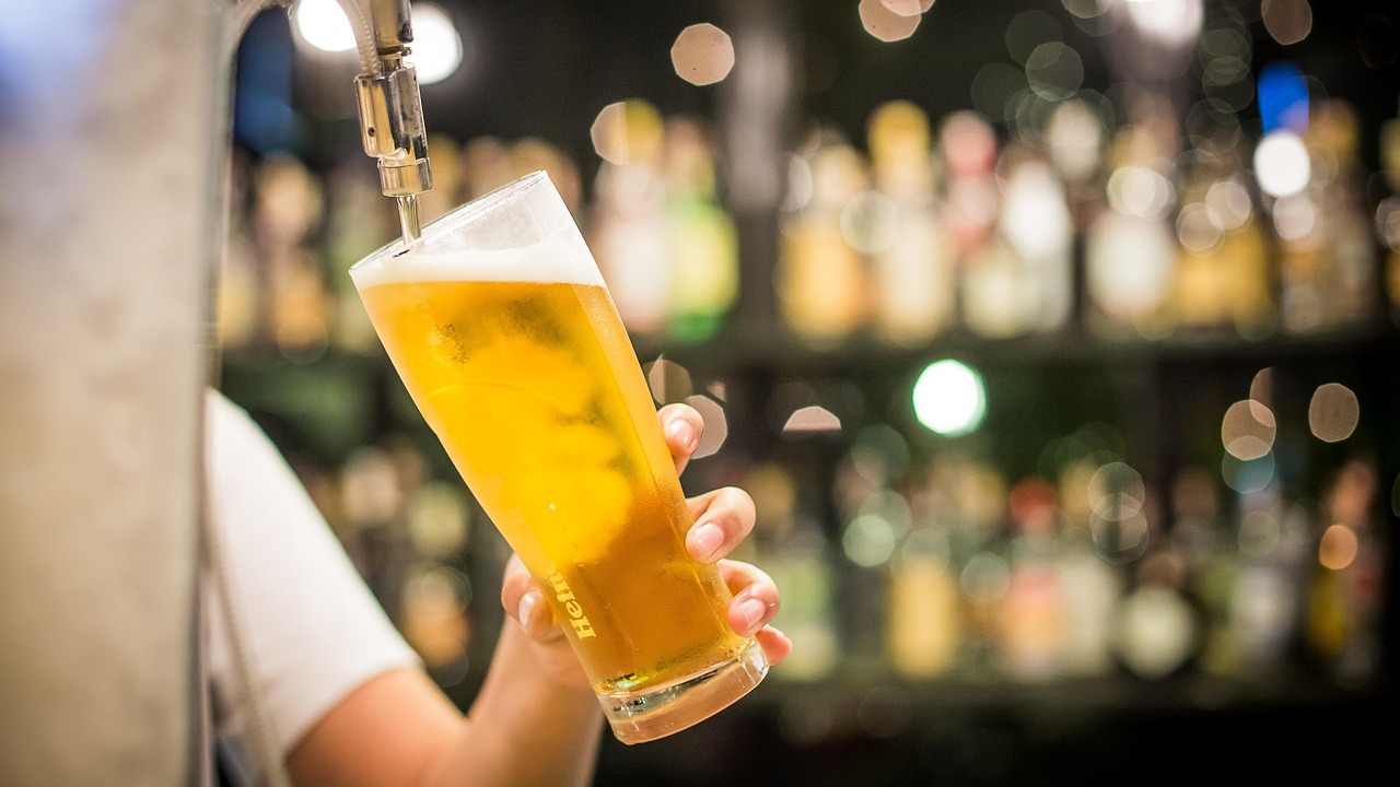 Brown Derby - The Grocery Store Beer (image credits: pixabay)
