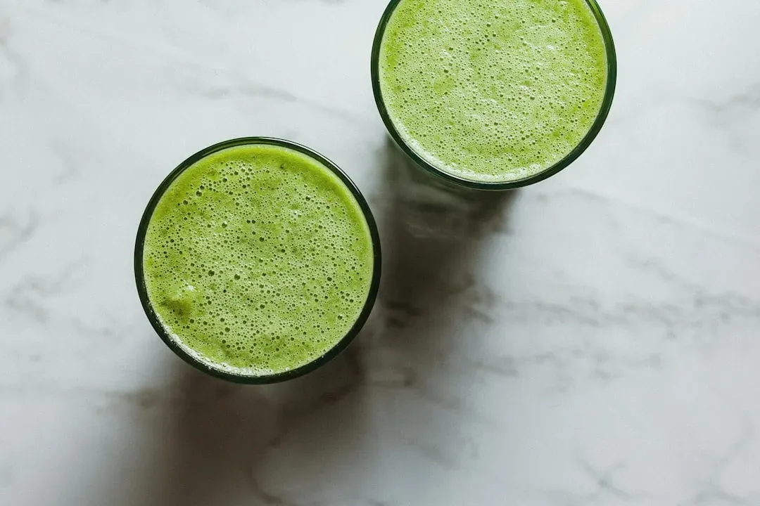 2. The "Green Detox" Smoothie With Fruit Juice as Its Base (Image Credits: Unsplash)