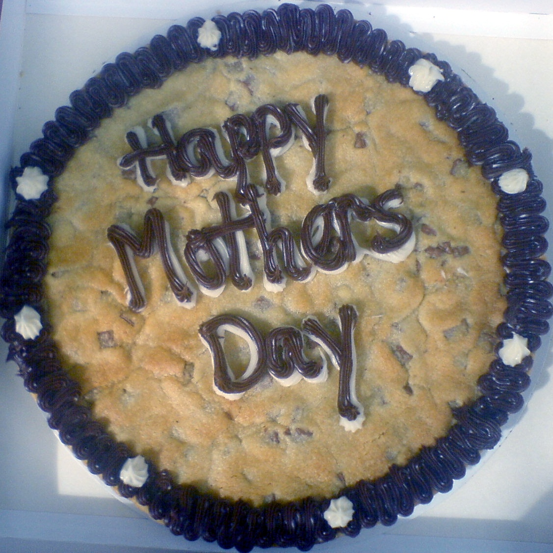 The Mother's Day Post That Shocked Everyone (image credits: CC BY 2.0, https://commons.wikimedia.org/w/index.php?curid=782512)