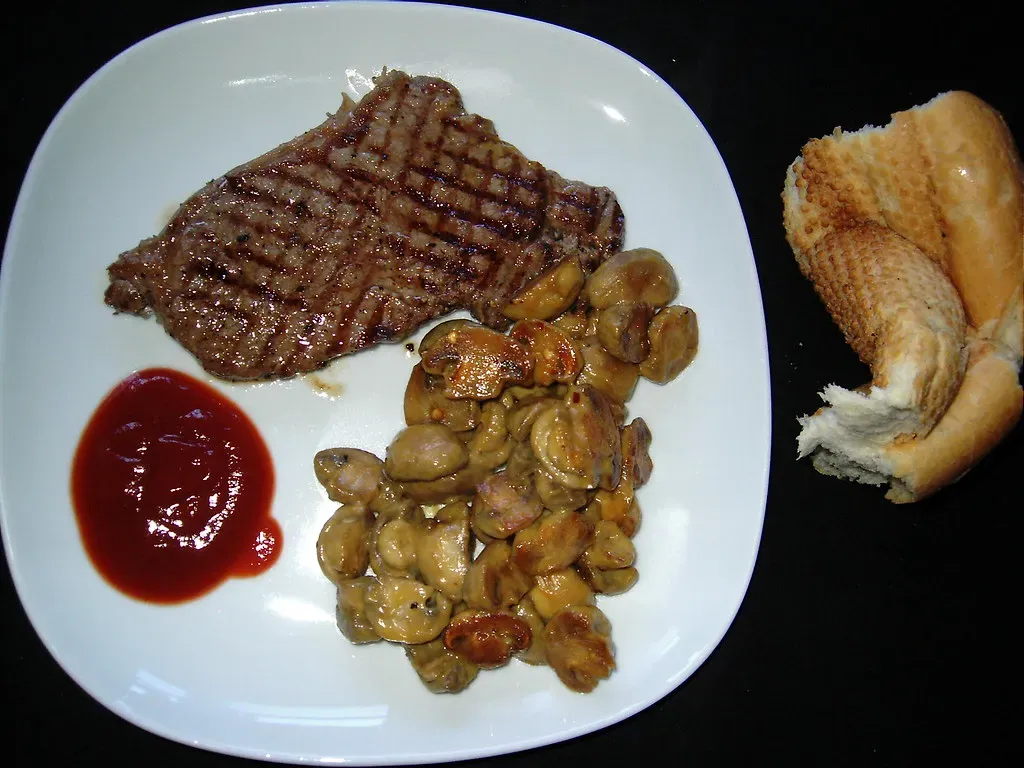 Taurus: Herb Crusted Beef Sirloin With Sautéed Mushrooms (Image Credits: Flickr)