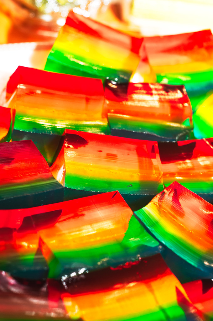 Jell-O Cubes: Mysterious Fruit Paradise (image credits: flickr)