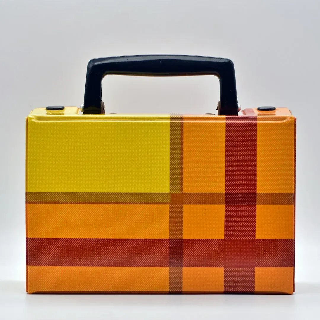 The Lunchbox as a Social Currency (Image Credits: Unsplash)