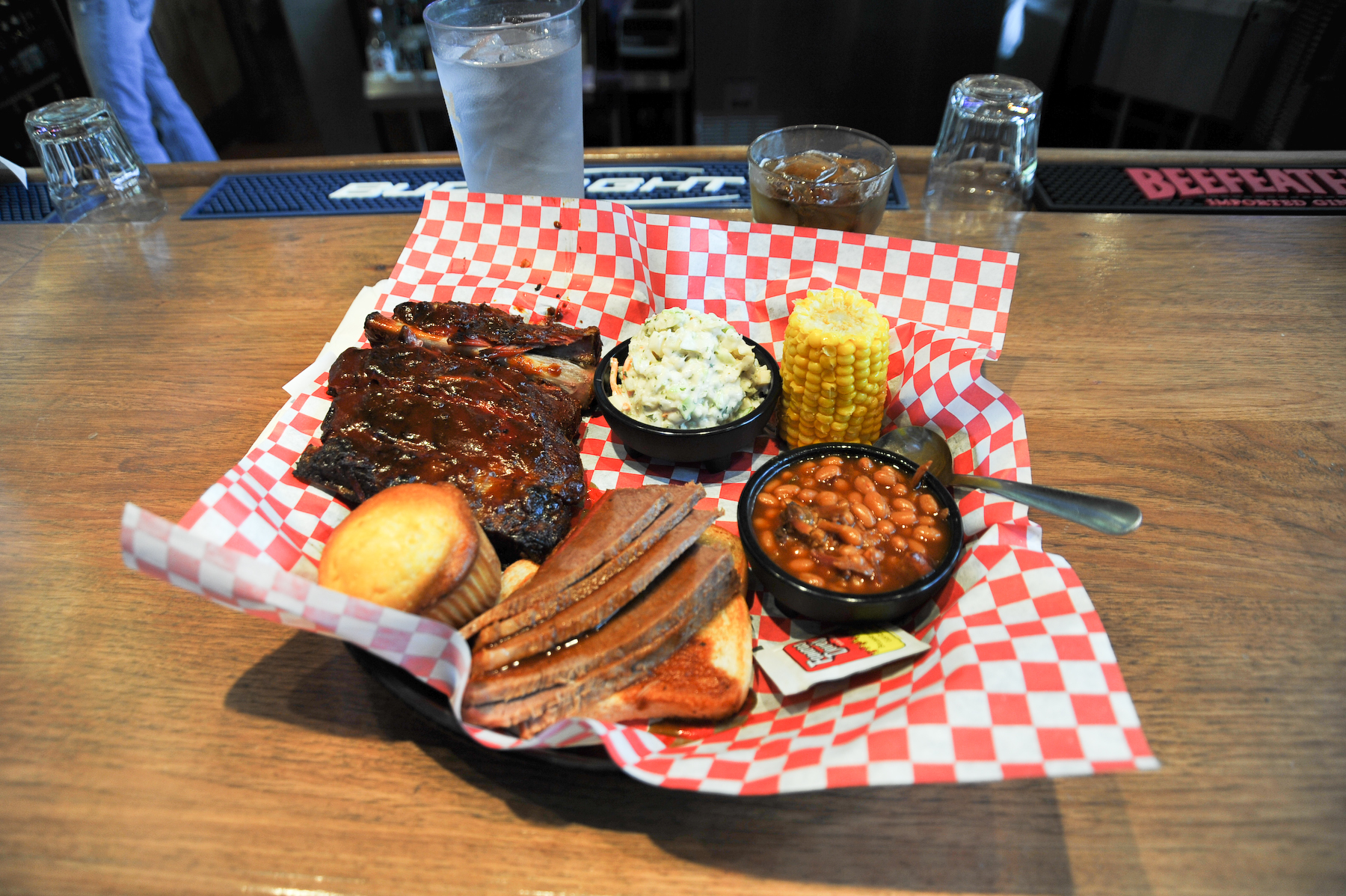 Kansas City BBQ (Sticky-Sweet Molasses) (image credits: wikimedia)