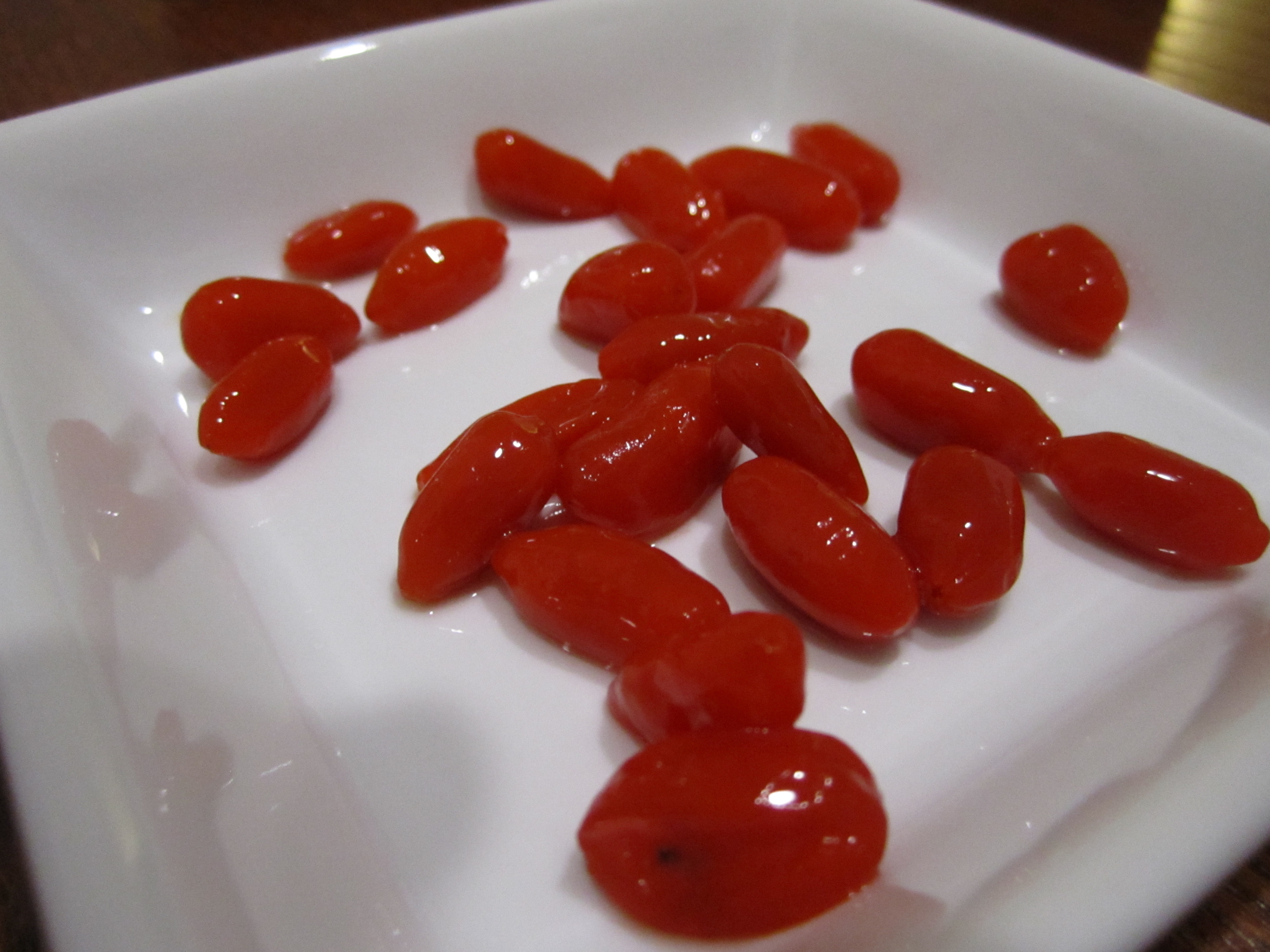 Goji Berries: Traditional Medicine Meets Modern Skepticism (image credits: wikimedia)
