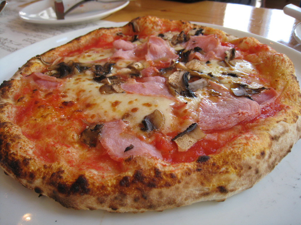 California Pizza Kitchen - The Restaurant Replica (image credits: flickr)