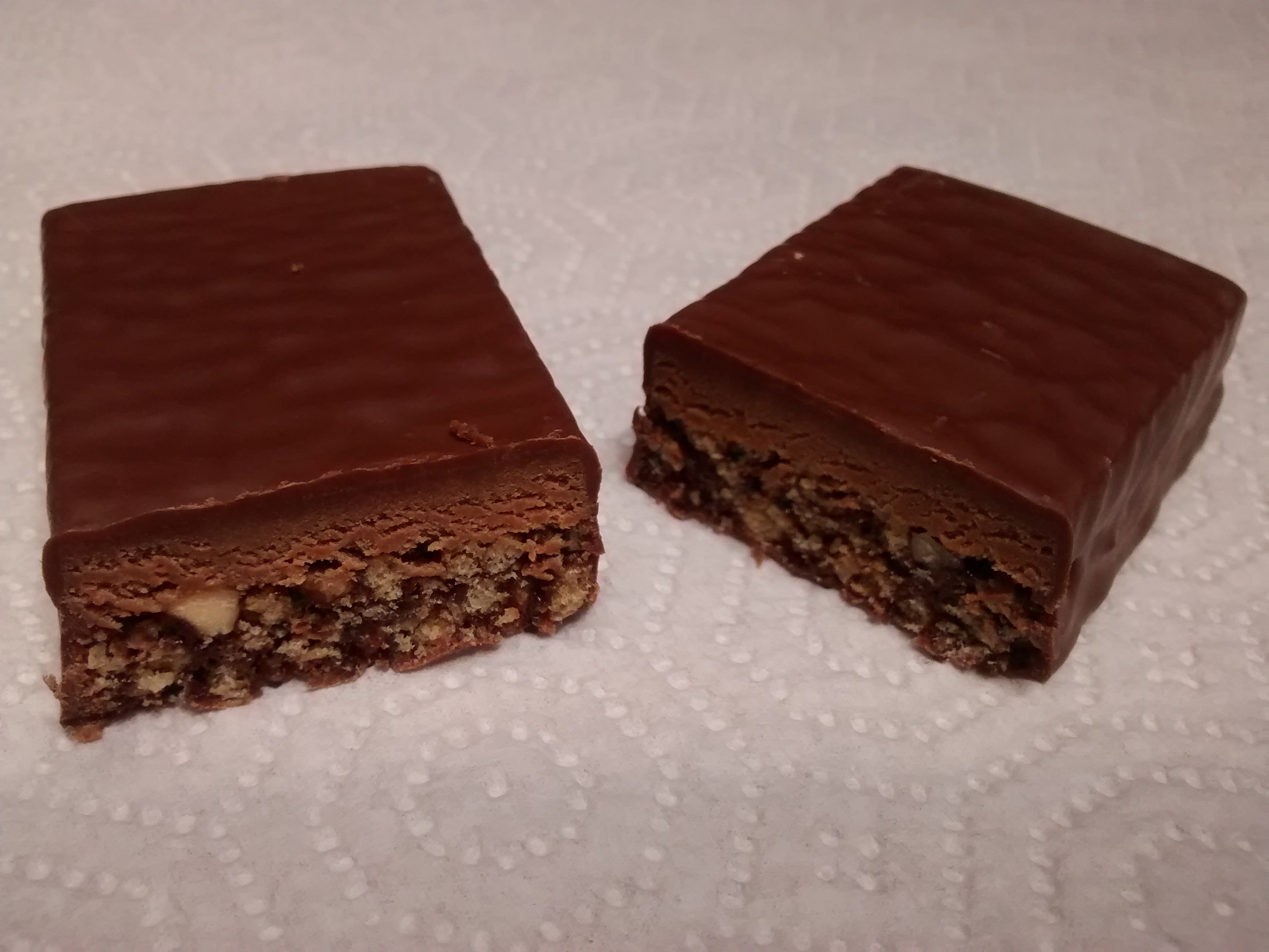 Energy Bars with Hidden Sugars (image credits: wikimedia)