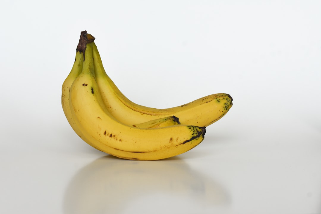 Ripe Bananas - The Everyday Sugar Surprise (image credits: unsplash)