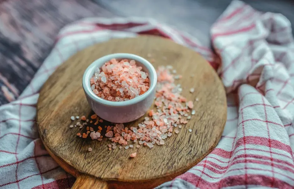 Himalayan Pink Salt: Surprisingly High Contamination (Image Credits: Pexels)