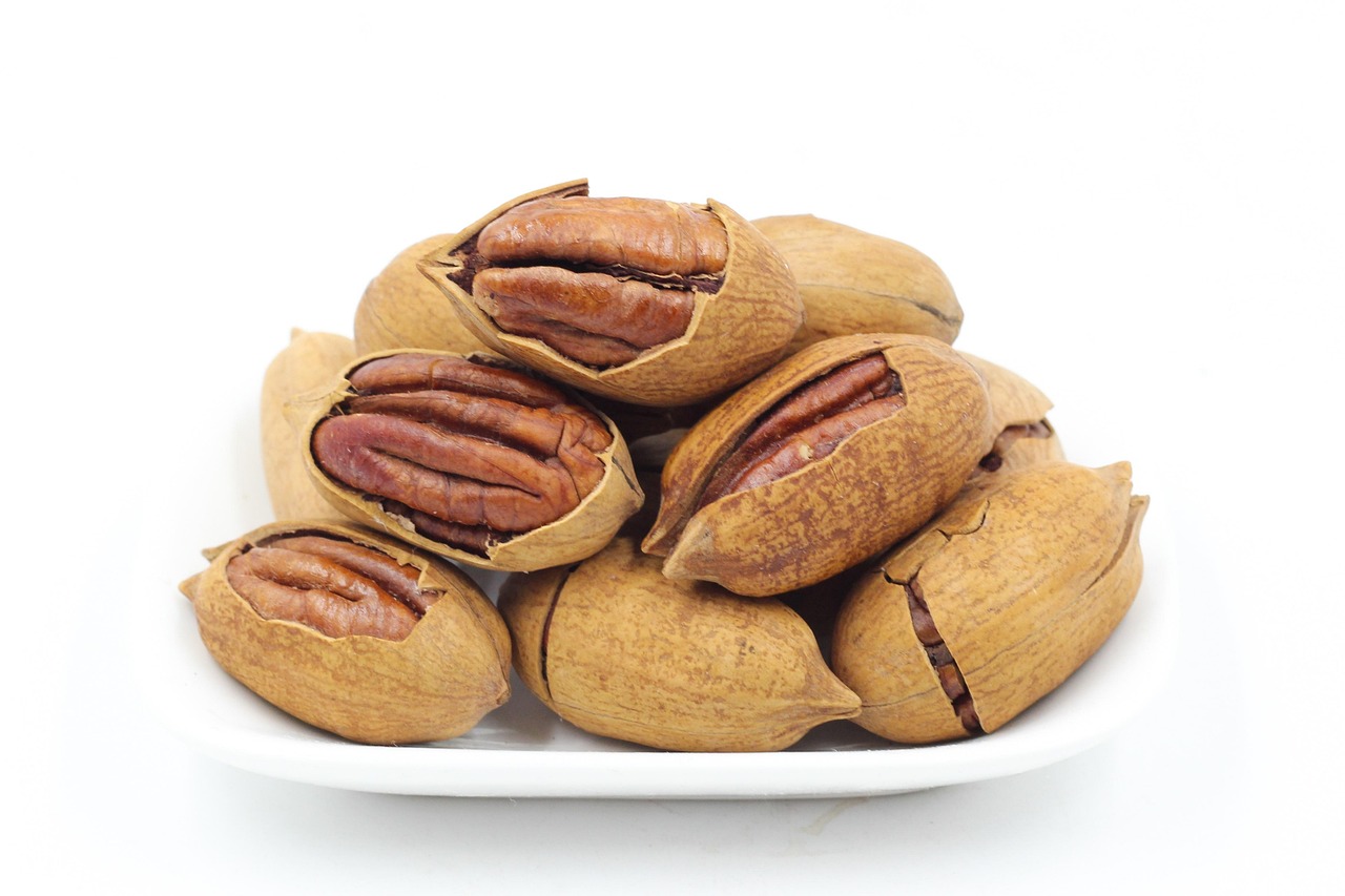 2. Pecans (image credits: pixabay)