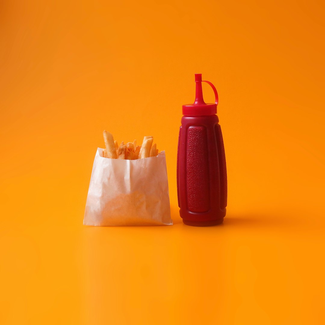 France’s Ketchup Cap in School Cafeterias (image credits: unsplash)