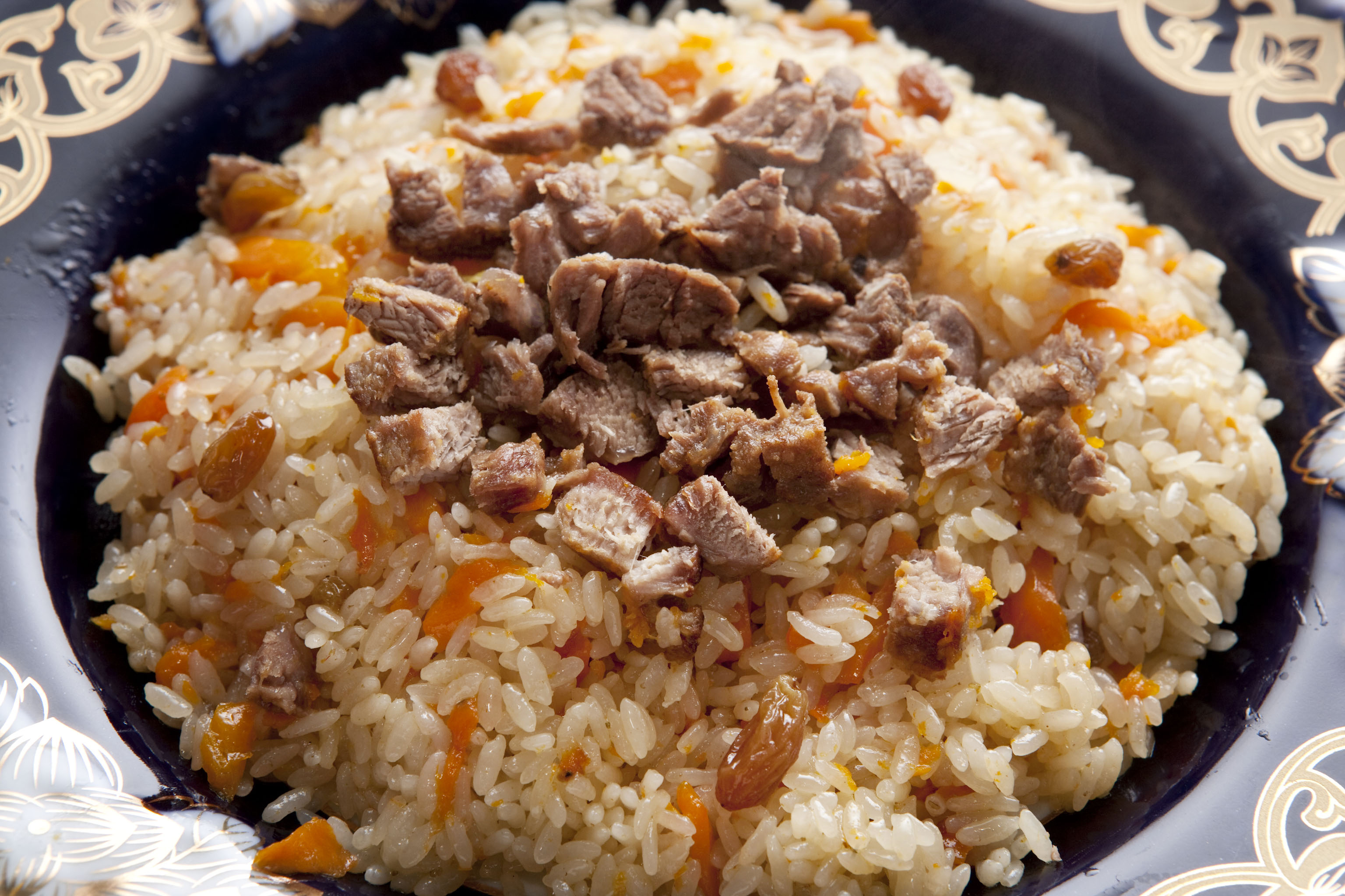 Uzbekistan’s Plov: The Hearty Rice Dish on the Rise (image credits: wikimedia)