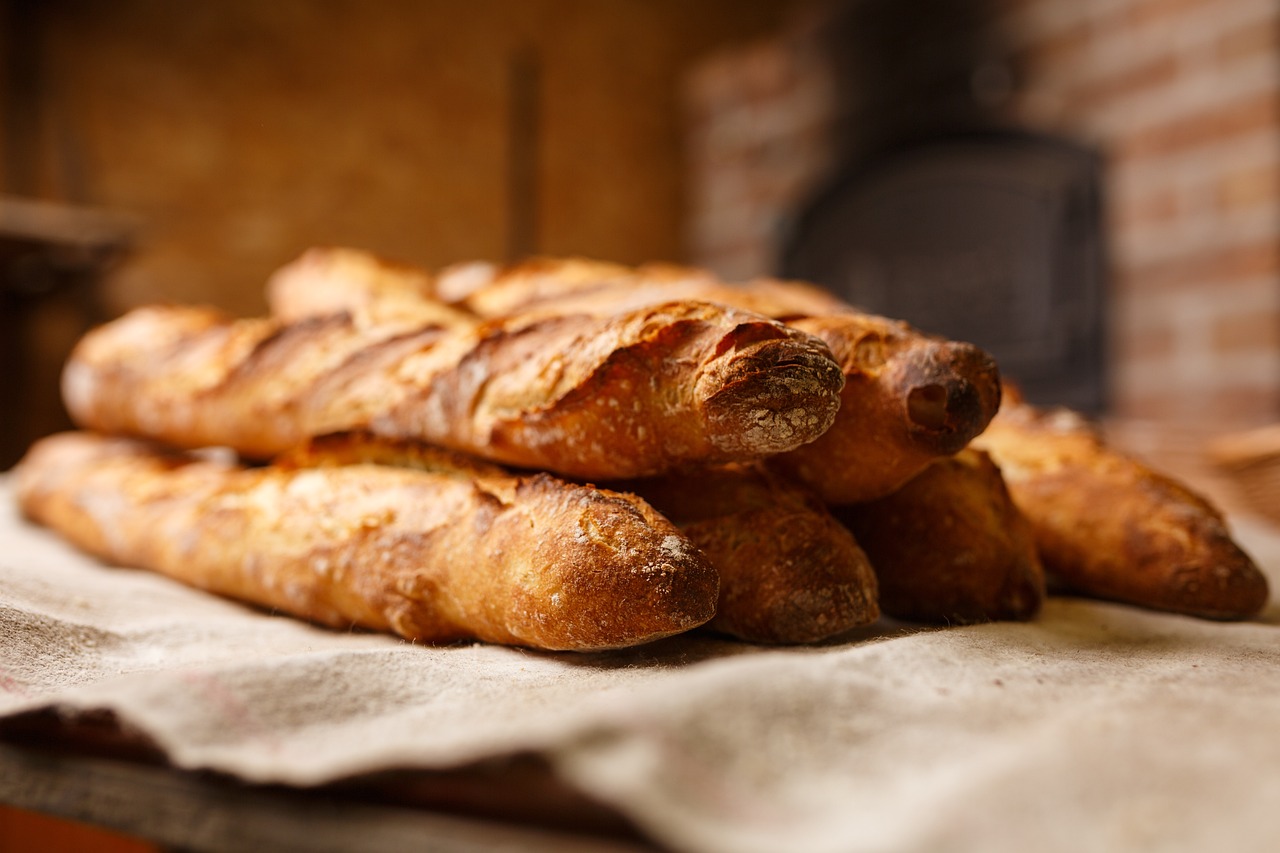 How Additives in Processed Bread Slow Down Fat Burning (image credits: pixabay)