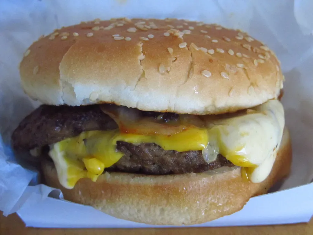13. Jack in the Box Jumbo Jack Double Cheeseburger (Image Credits: Flickr)